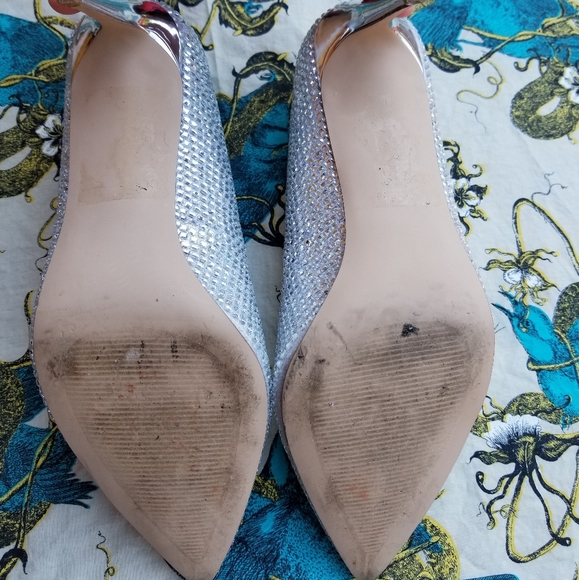 Steve Madden Laveda Crystal Pumps (Size 8.5) - Picture 9 of 11